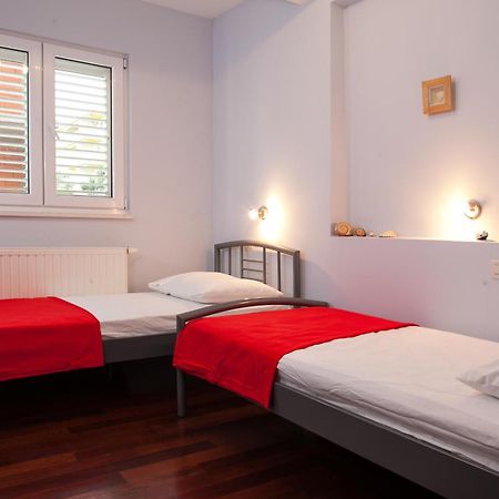 Apartments Tino Makarska Room photo