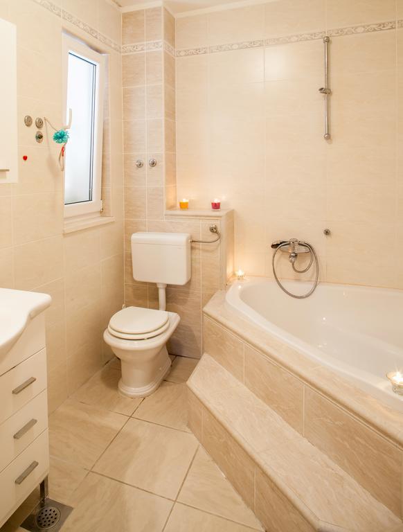 Apartments Tino Makarska Room photo