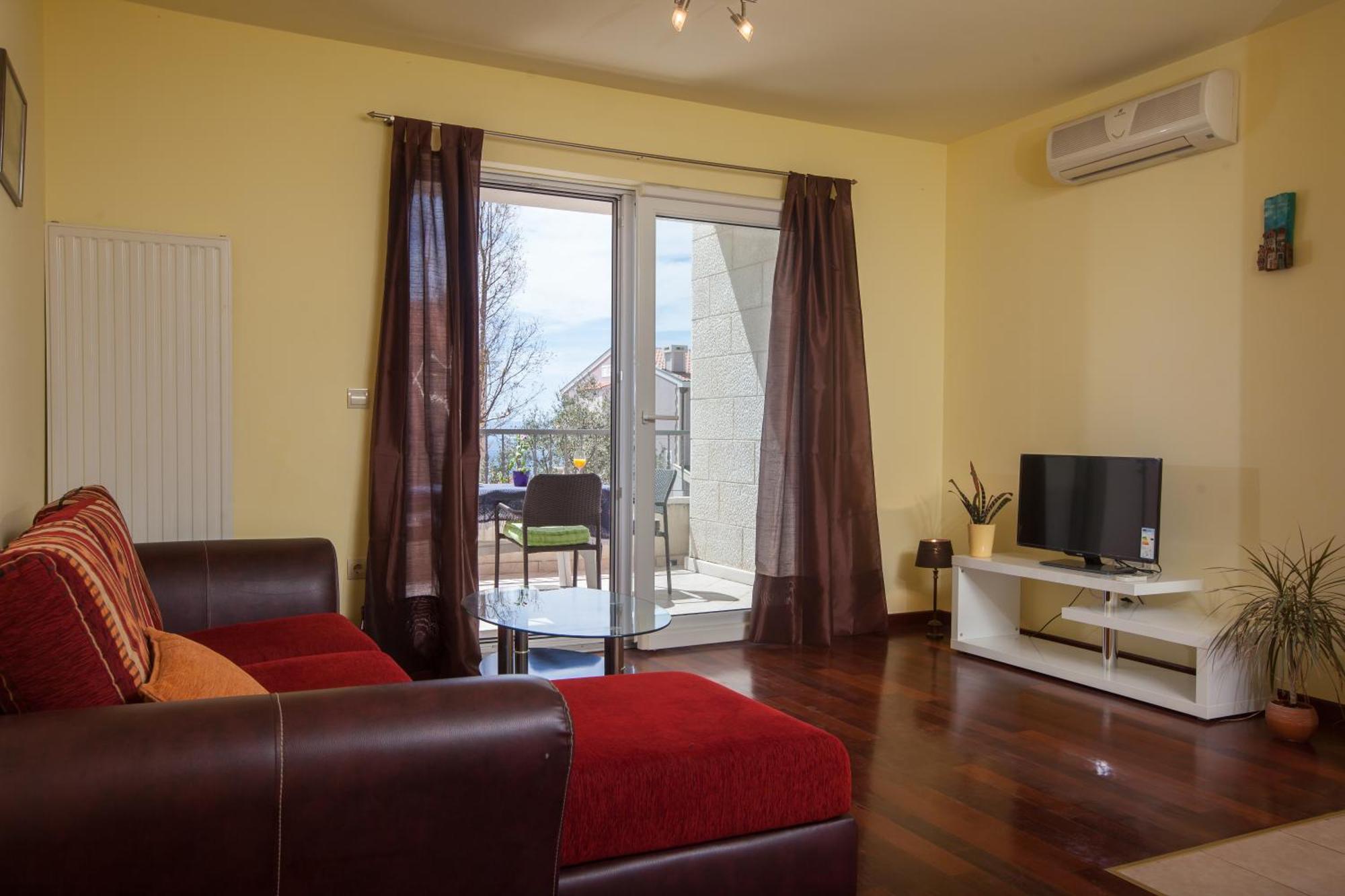 Apartments Tino Makarska Room photo