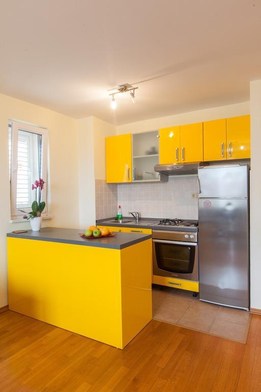 Apartments Tino Makarska Room photo